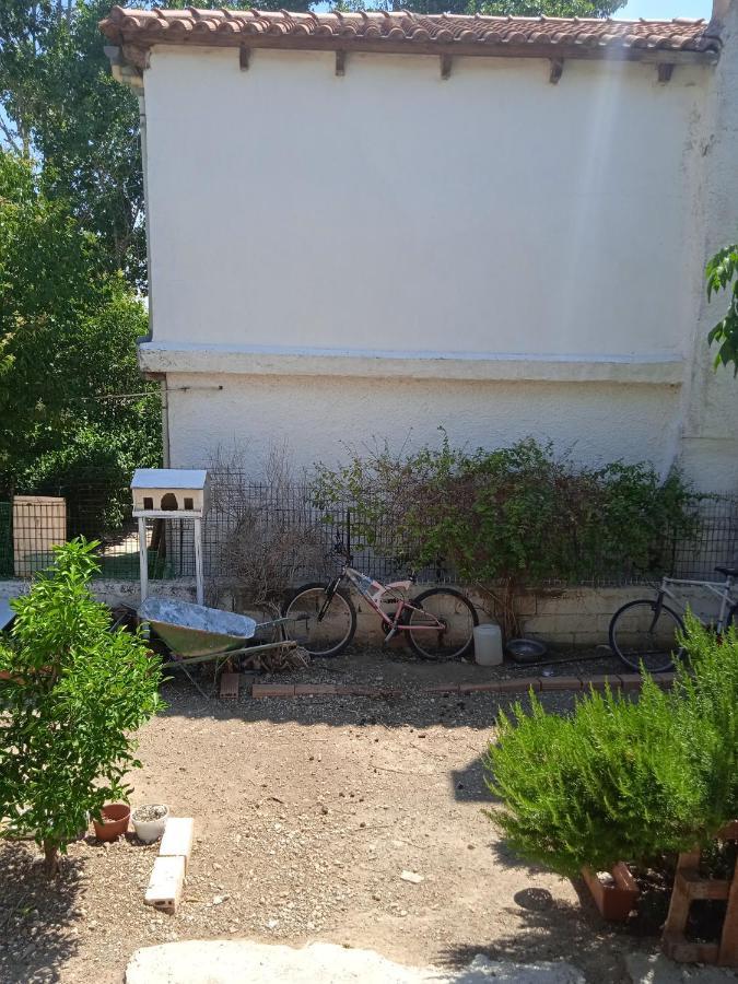 Ferienwohnung Το Μικρό Σπίτι Στη Φάρμα! Acharnes Exterior foto