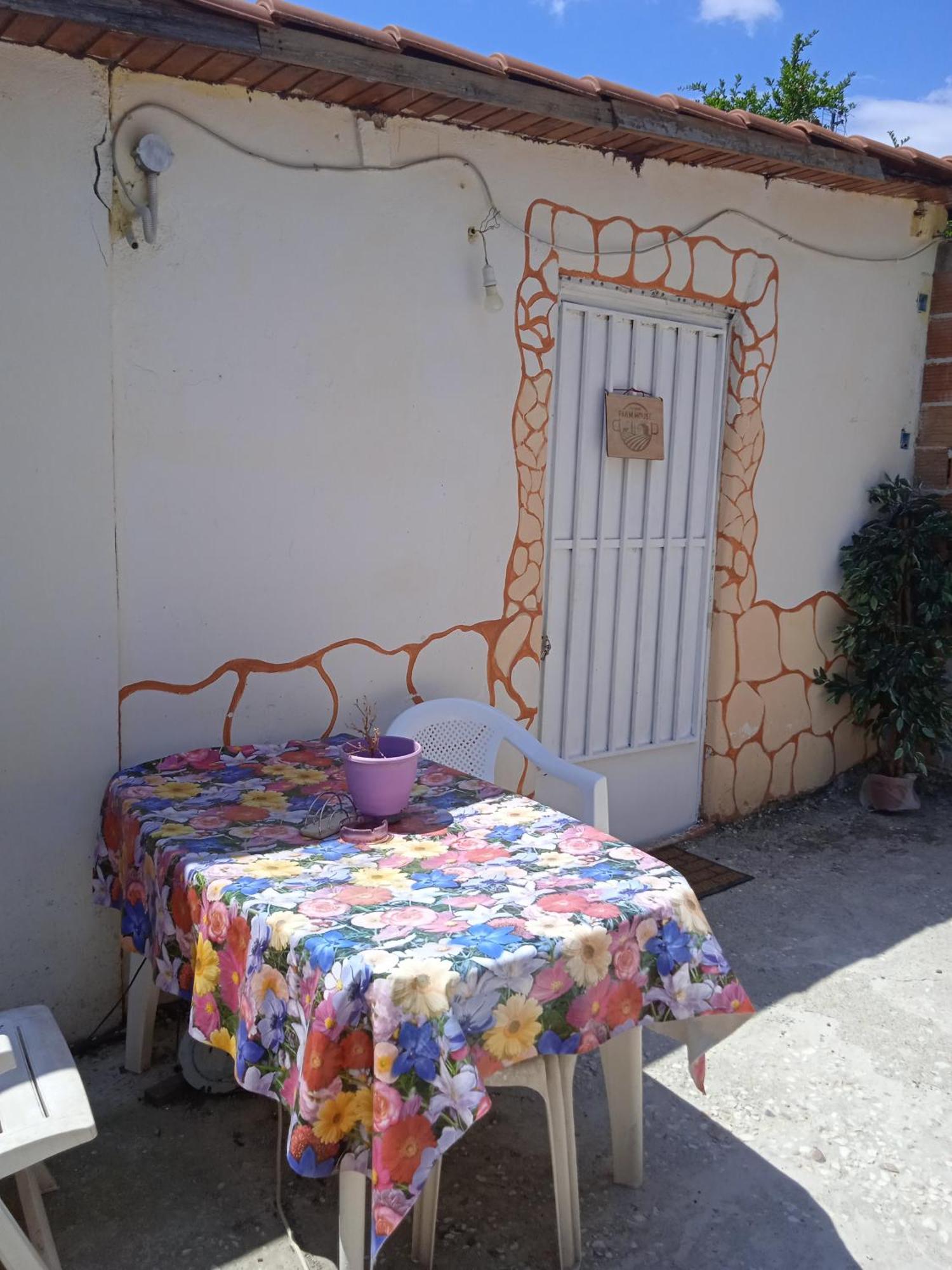 Ferienwohnung Το Μικρό Σπίτι Στη Φάρμα! Acharnes Zimmer foto